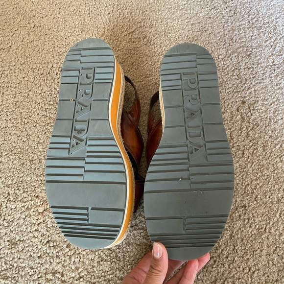 Prada Size 38 Wedge Brown Leather Sandals - Picture 11 of 12